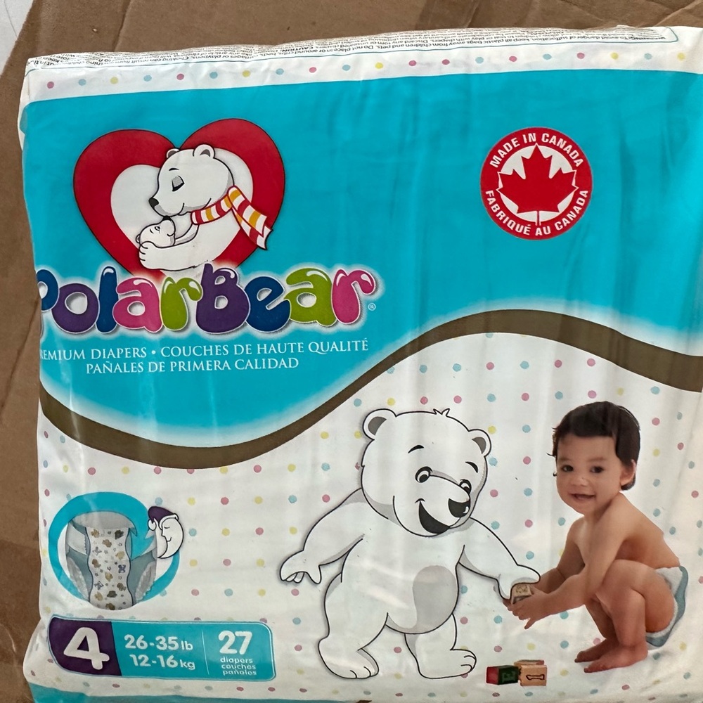 Polar Bear diaper size 4 made in Canada-New